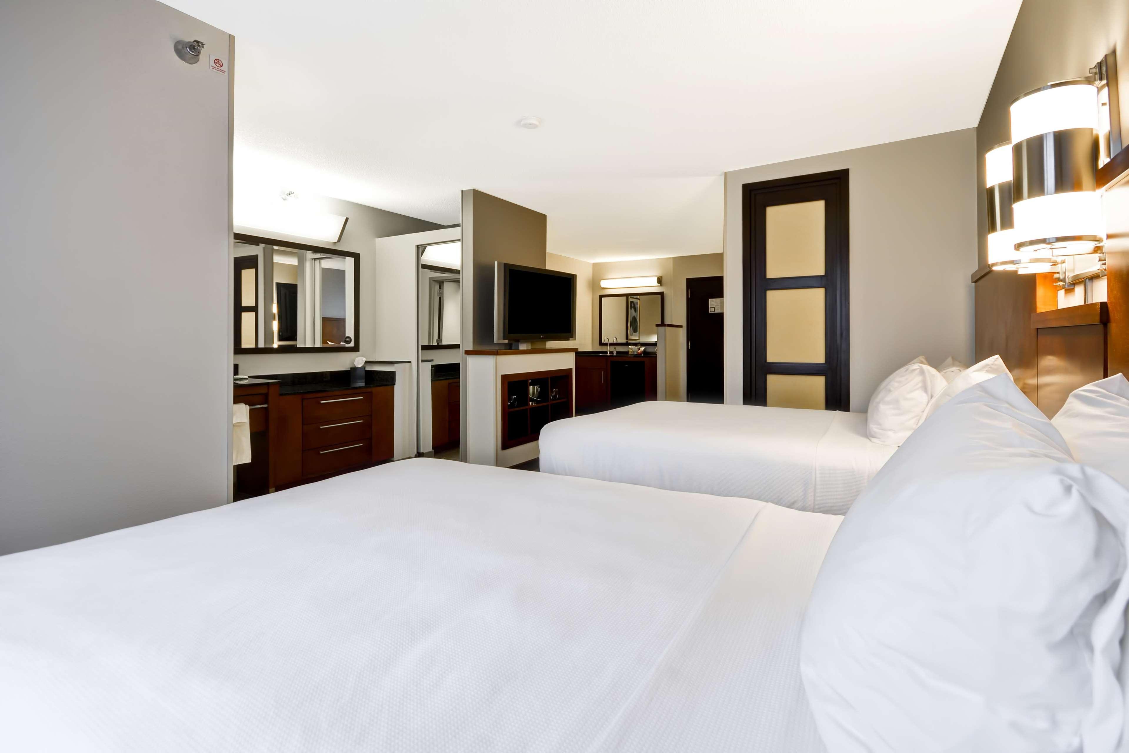 Hyatt Place Kansas City/Overland Park/Metcalf מראה חיצוני תמונה