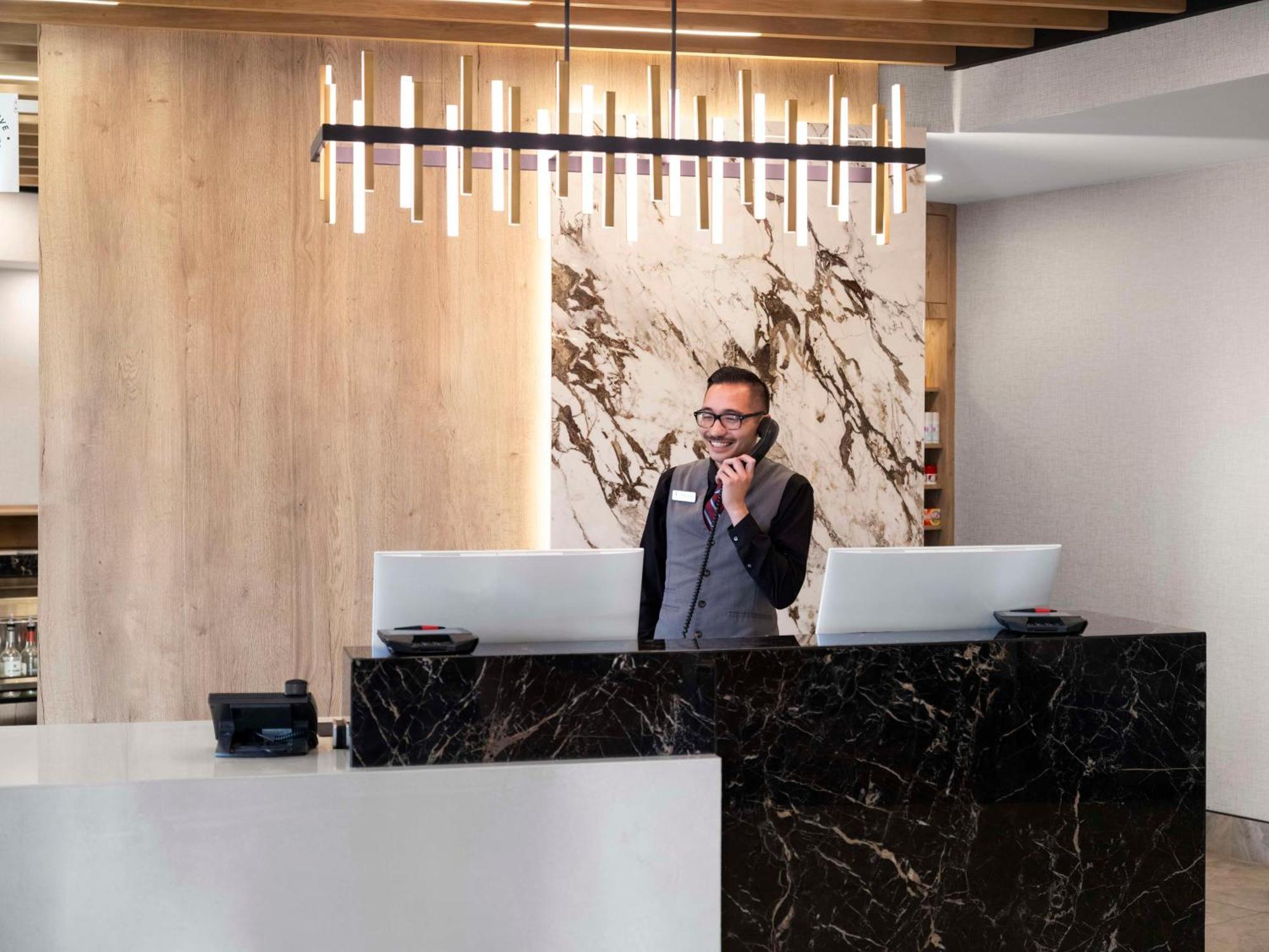 Hyatt Place Kansas City/Overland Park/Metcalf מראה חיצוני תמונה
