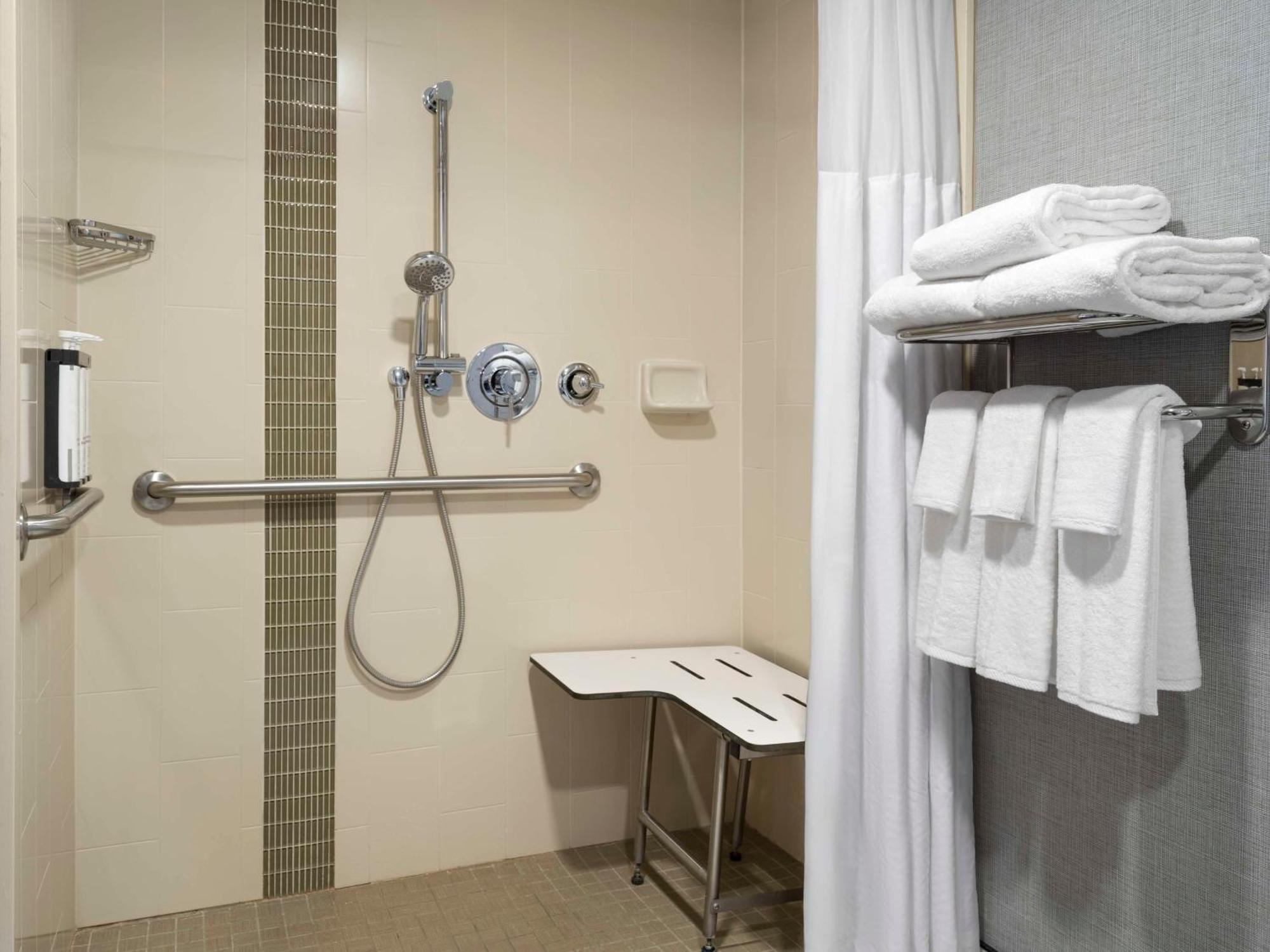 Hyatt Place Kansas City/Overland Park/Metcalf מראה חיצוני תמונה