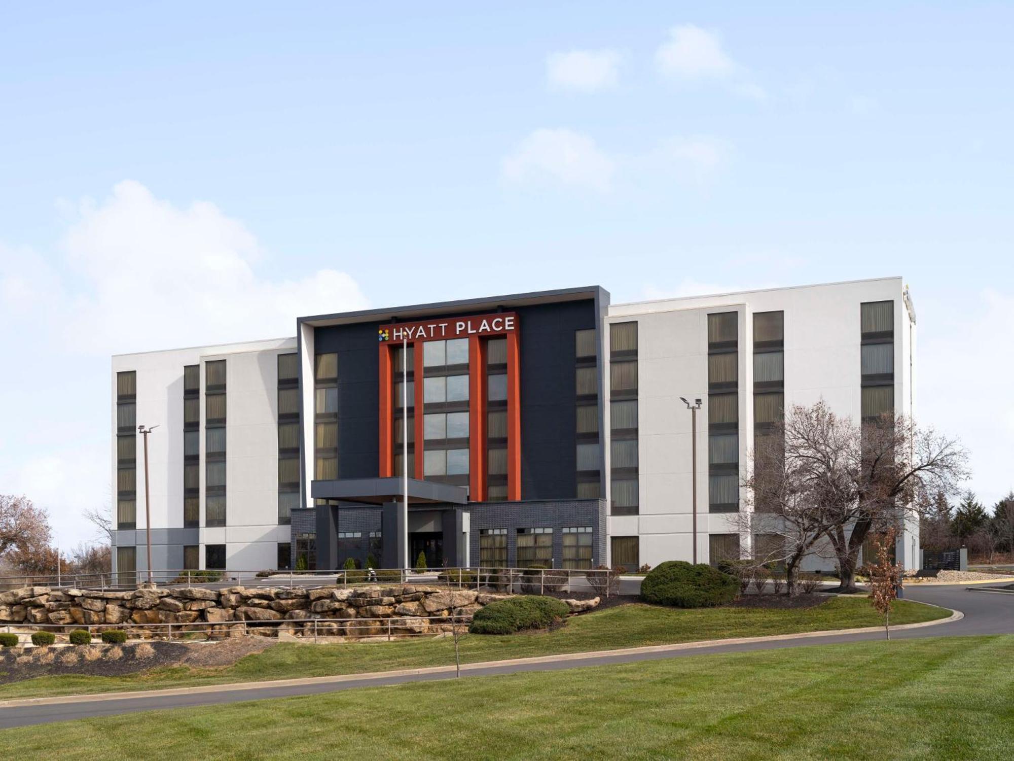 Hyatt Place Kansas City/Overland Park/Metcalf מראה חיצוני תמונה